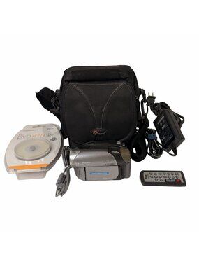 Sony DCR-DVD203E Handycam DVD Camcorder Digital Video DVD-R/RW DVD+RW Nightshot